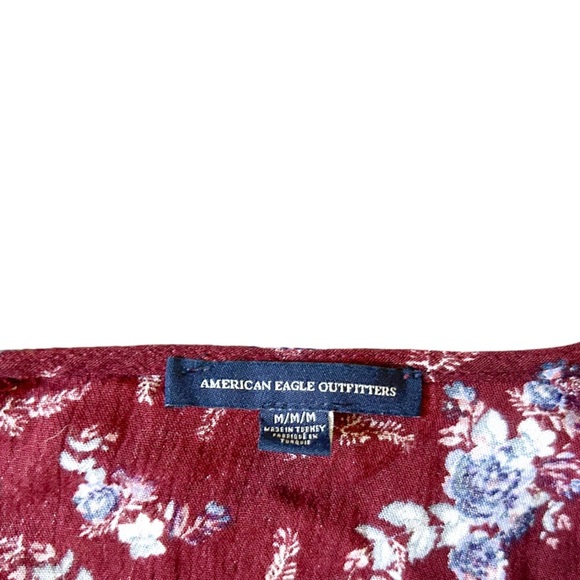 🔥 AMERICAN EAGLE | Women’s Floral Keyhole Peplum Top | Medium | Burgundy - Picture 4 of 9